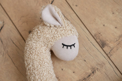 ポージング用まくら(ひつじ＆クジラ)