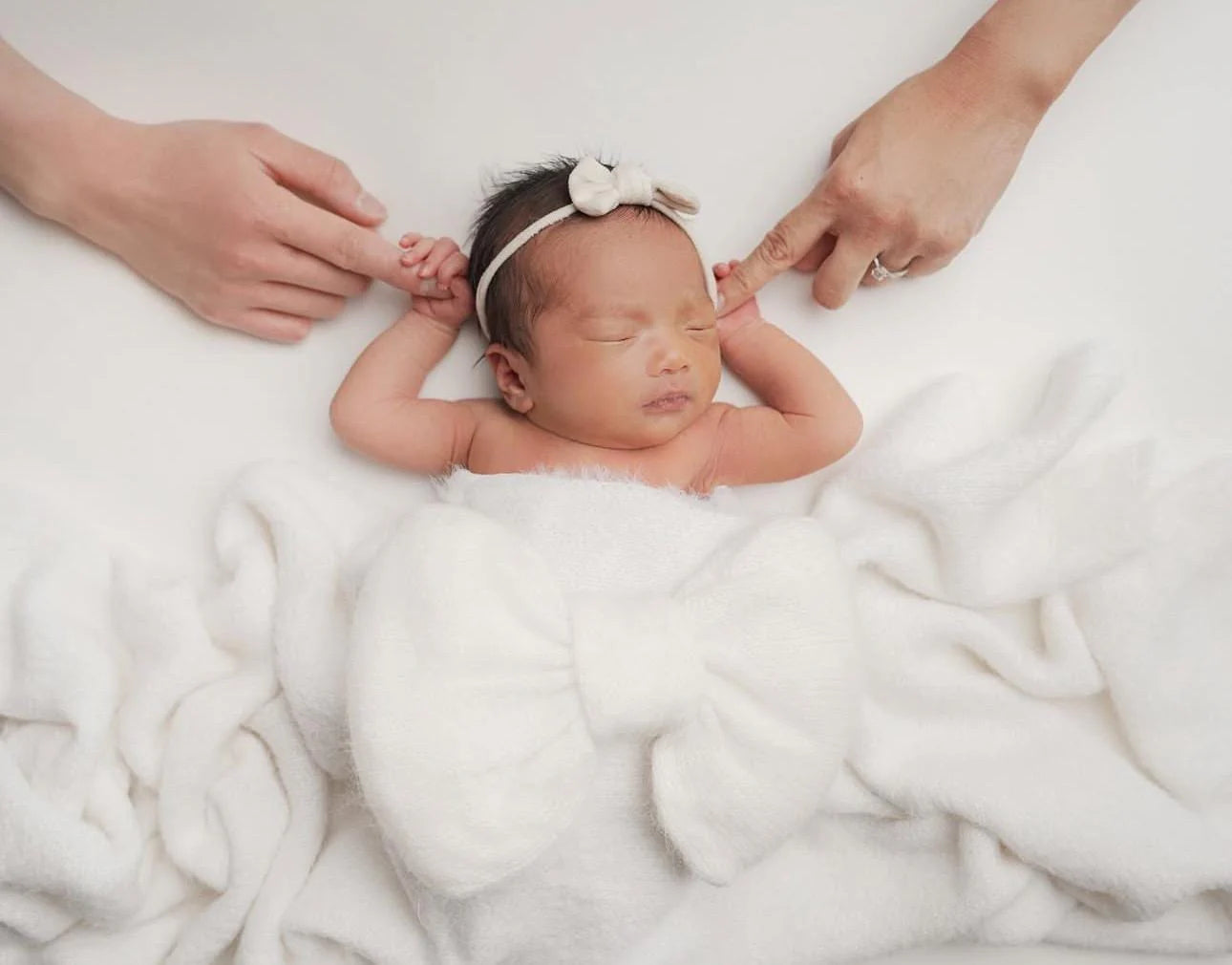 アンゴラウール使用のリボンブローチ