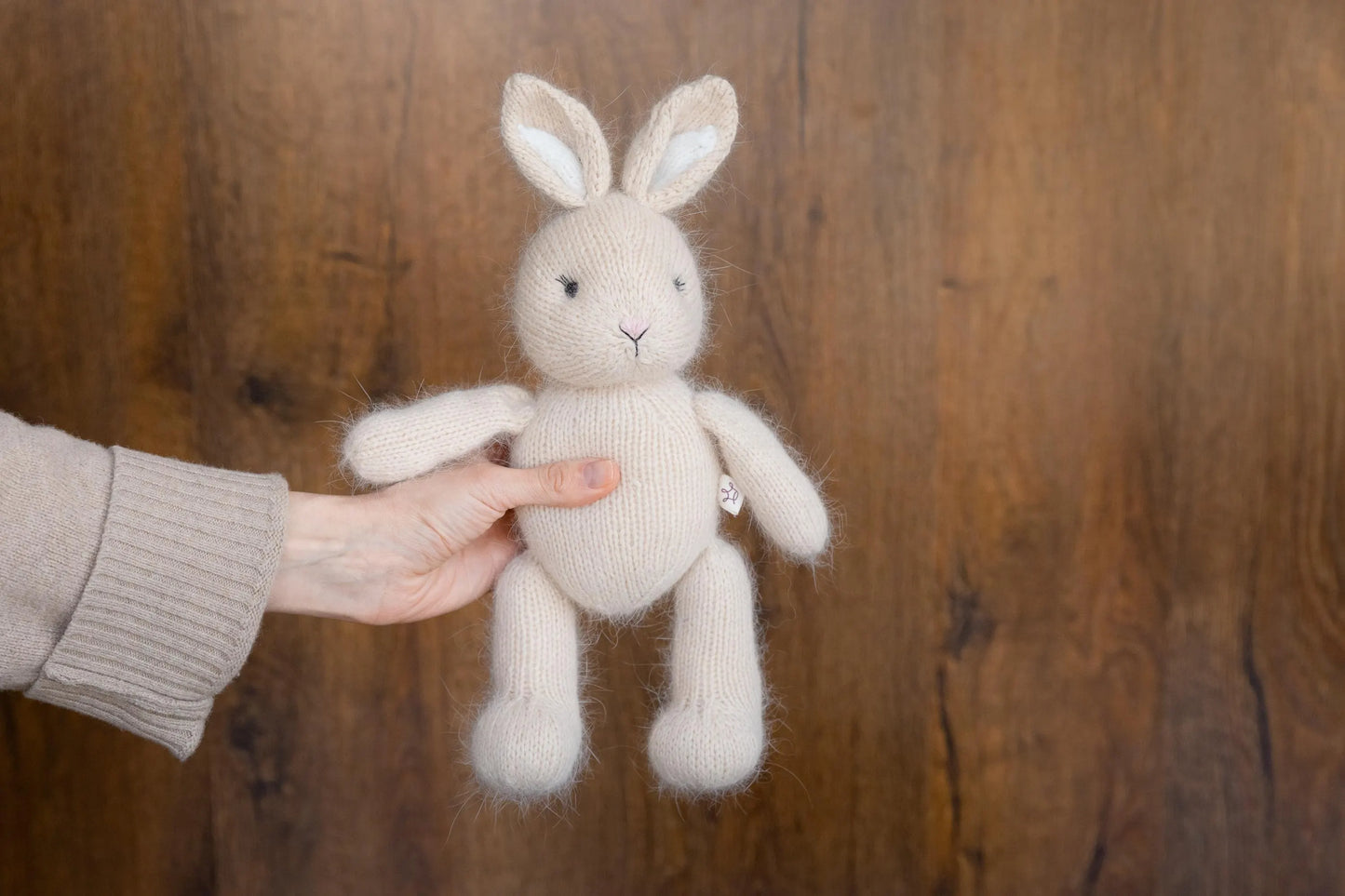 アンゴラウール使用の手編みテディベア、バニー、ラビット