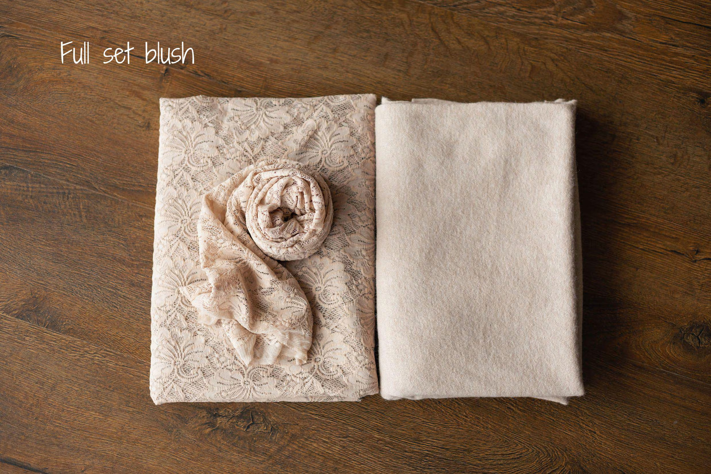 花柄レースバックドロップ＆おくるみ