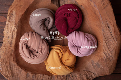 ジュリアバックドロップ、おくるみ、まくら、ハット