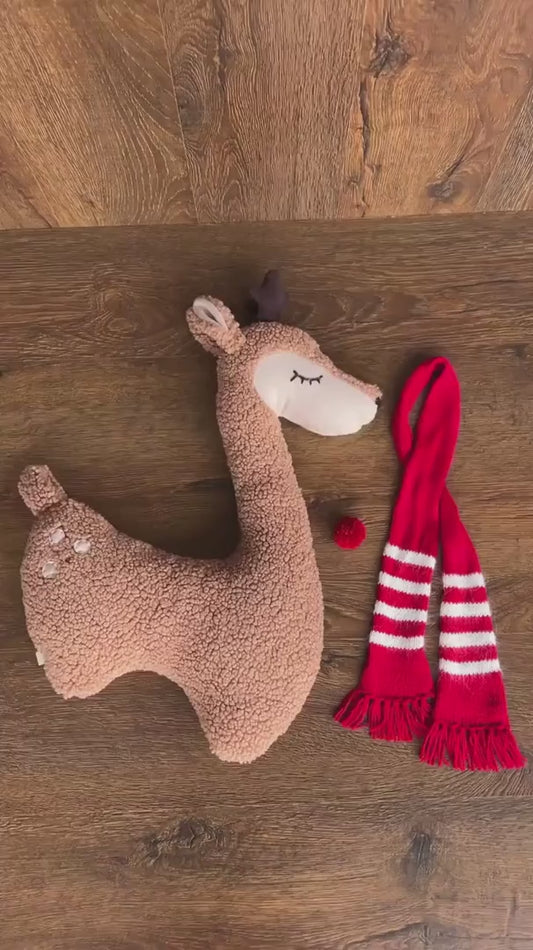 ポージング用まくら(キュートなシカ)