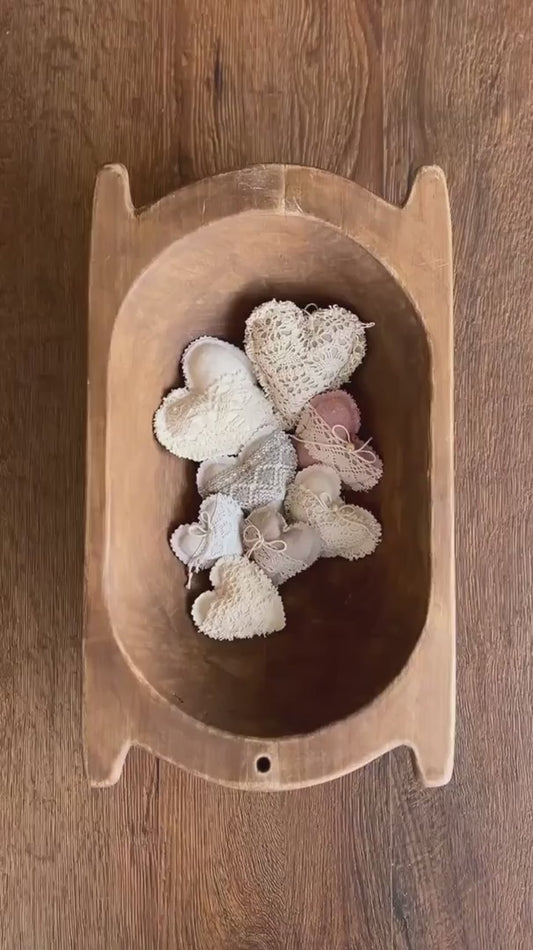 リネン生地使用のボーホー風ハートのぬいぐるみ